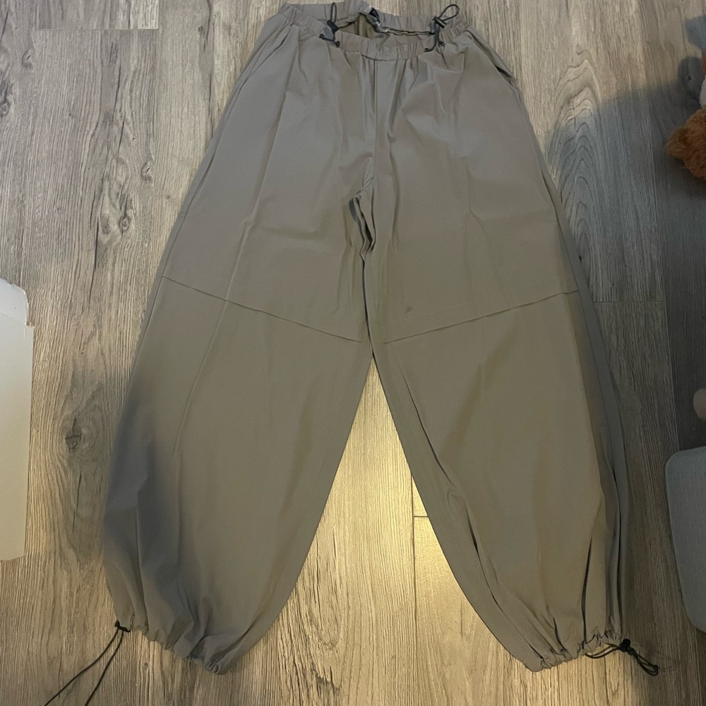 Princess Polly Parachute Pants